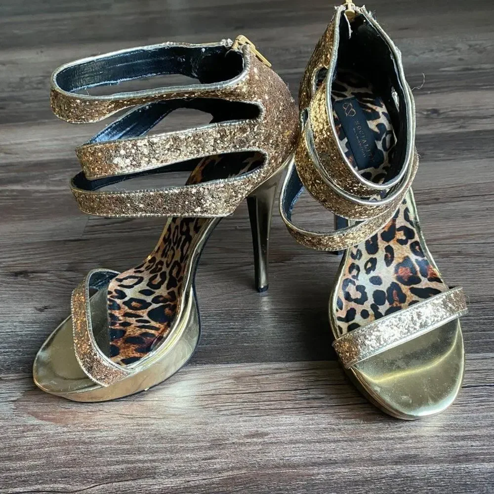 Socialite by: Shoe dazzel sz 8.5 gold Y2K‎ platform stilletto glitter heels
